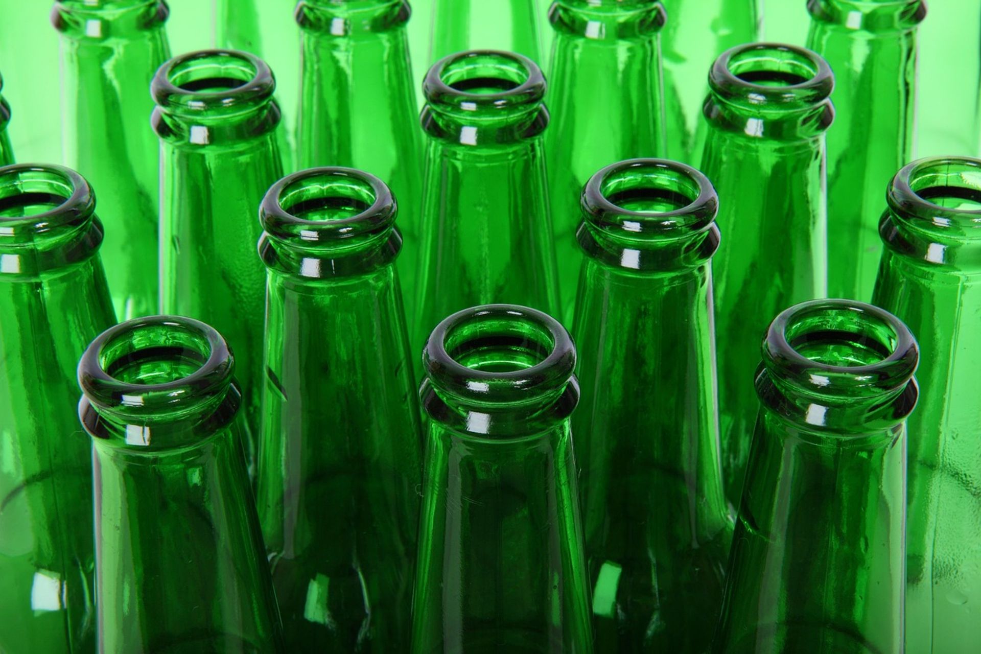 Alcohol 2458 1280